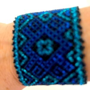 BEADED BRACELET